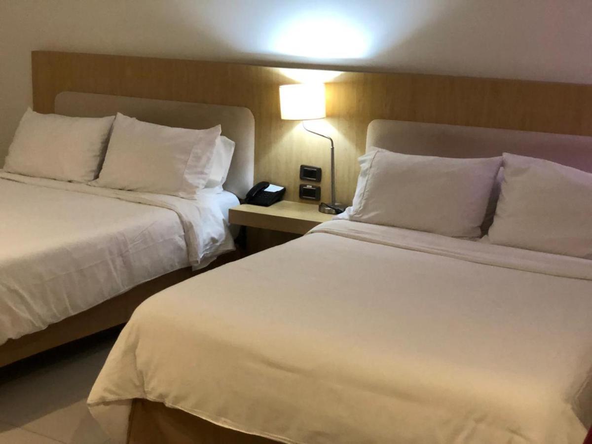 Radisson Diamond