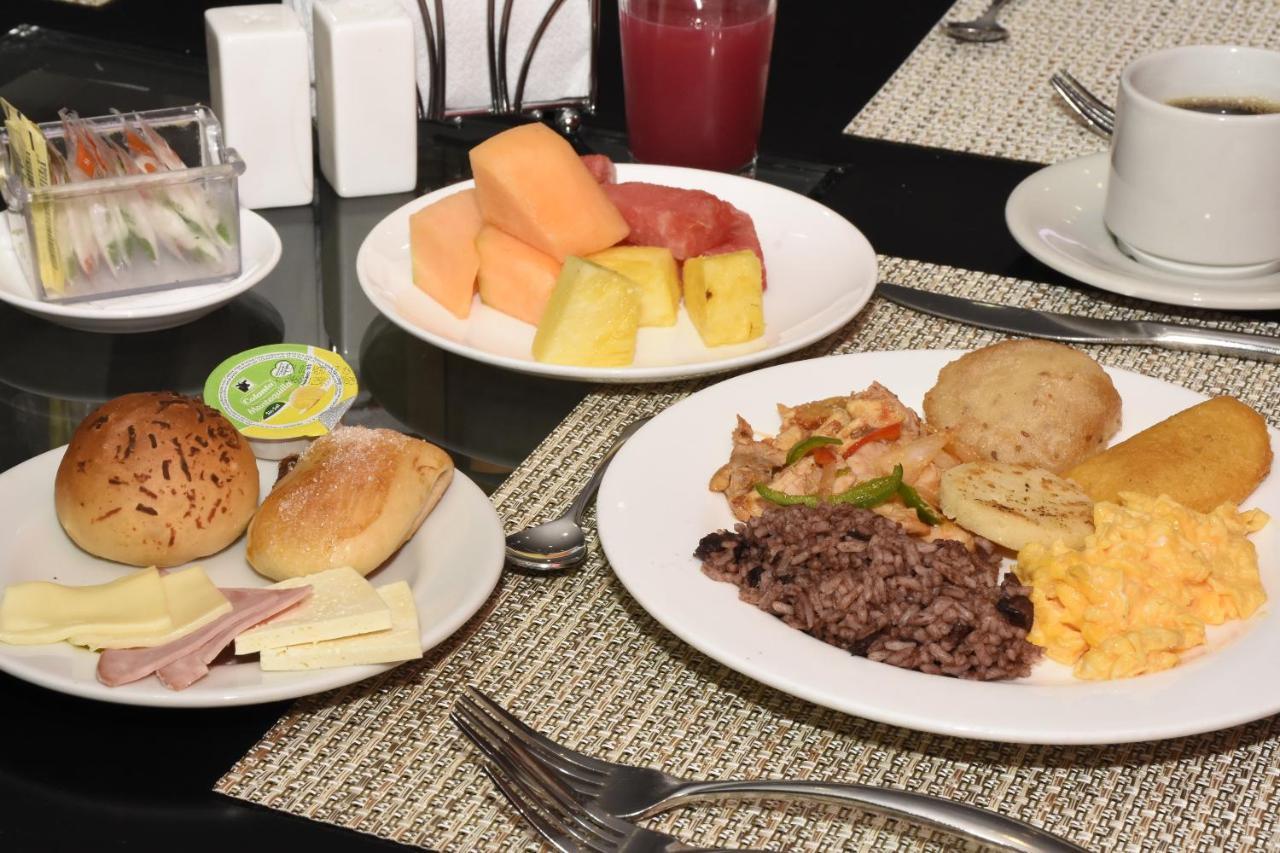 Radisson Diamond Barranquilla Hotel