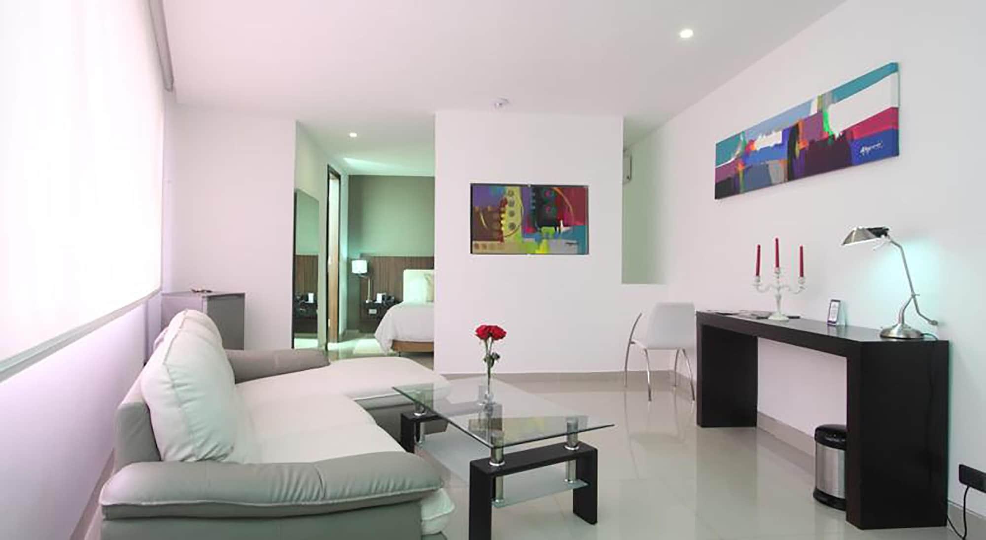 Radisson Diamond Hotel 5*