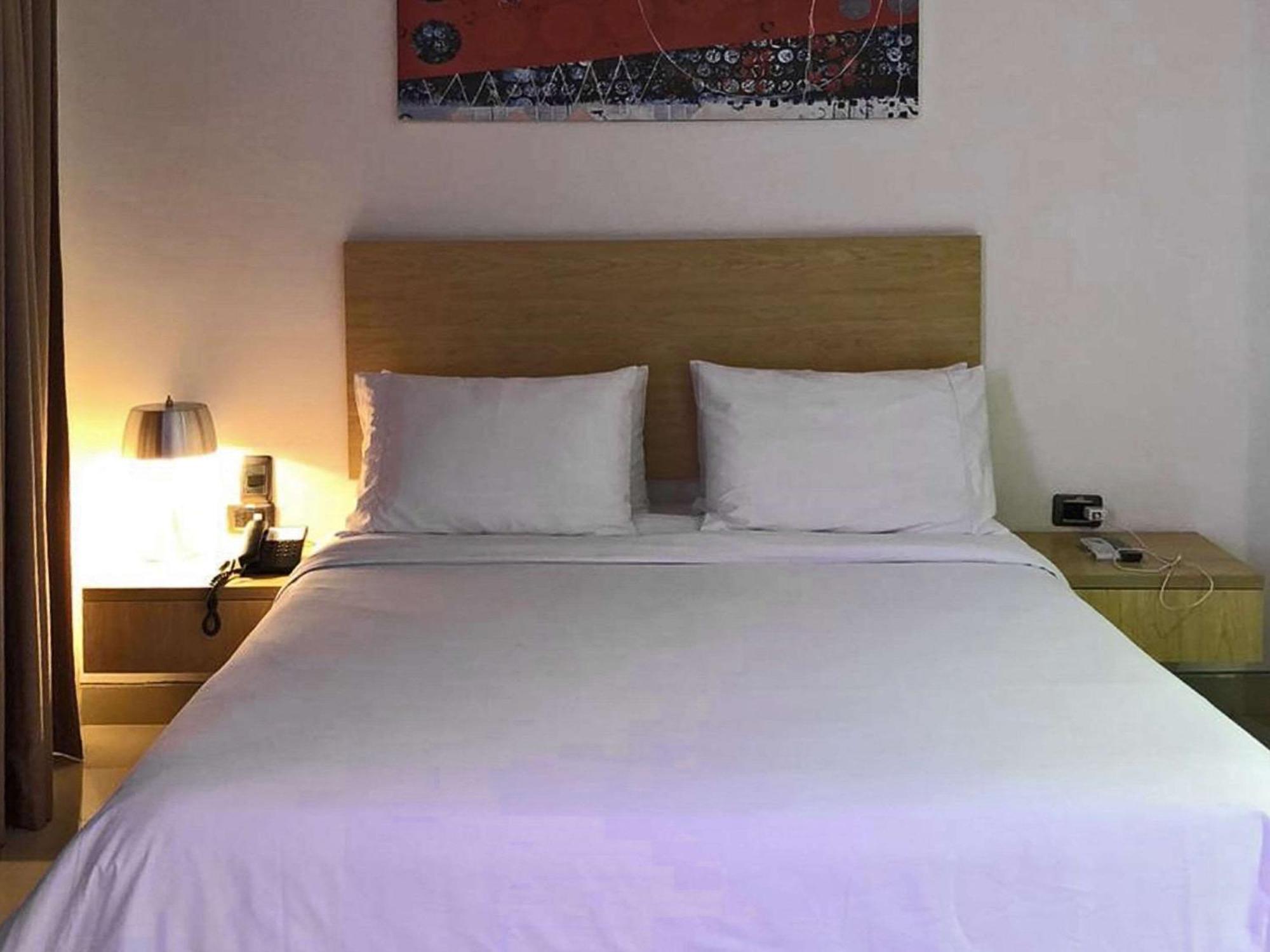Radisson Diamond 酒店 5*