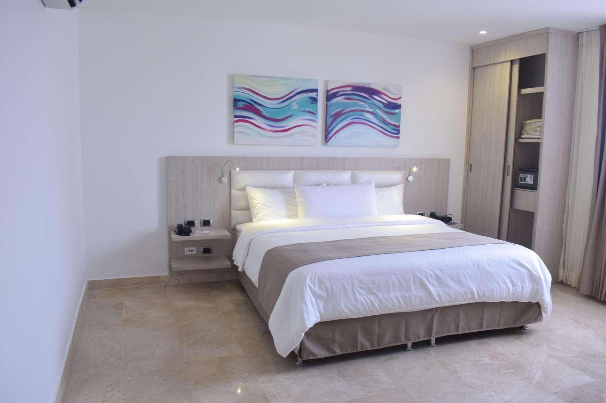 Radisson Diamond